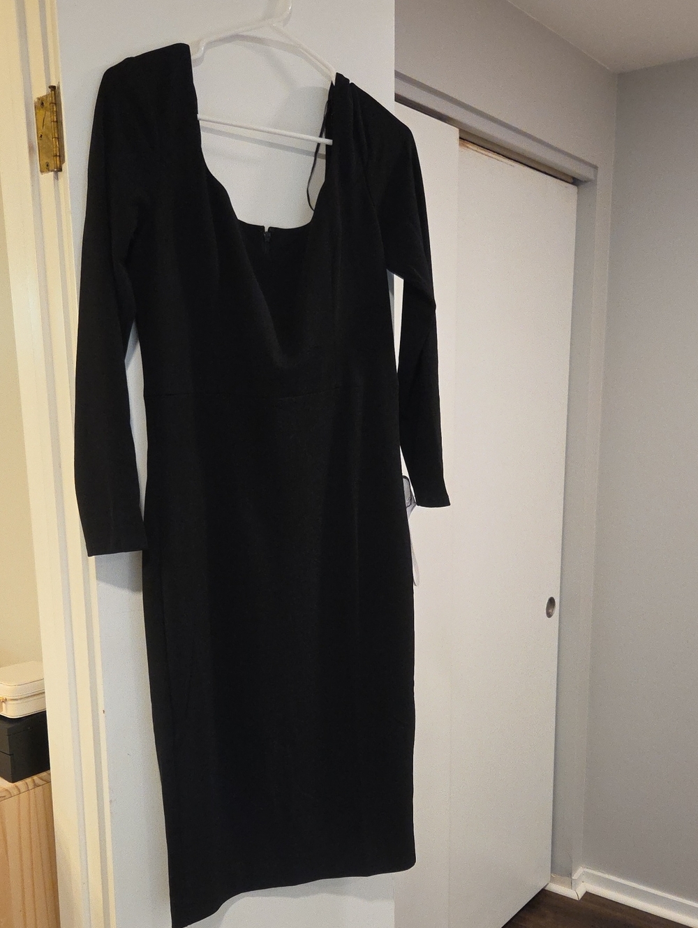 Dress the Population Sonia Fitted Midi Dress
